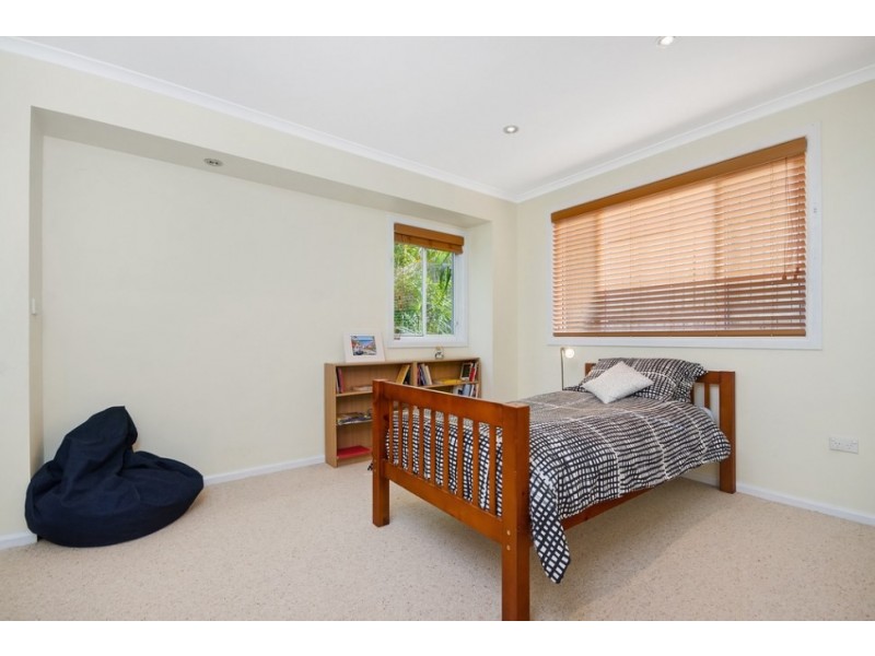 8 Lower Coast Road, Stanwell Park NSW 2508