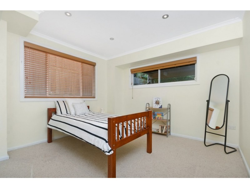 8 Lower Coast Road, Stanwell Park NSW 2508