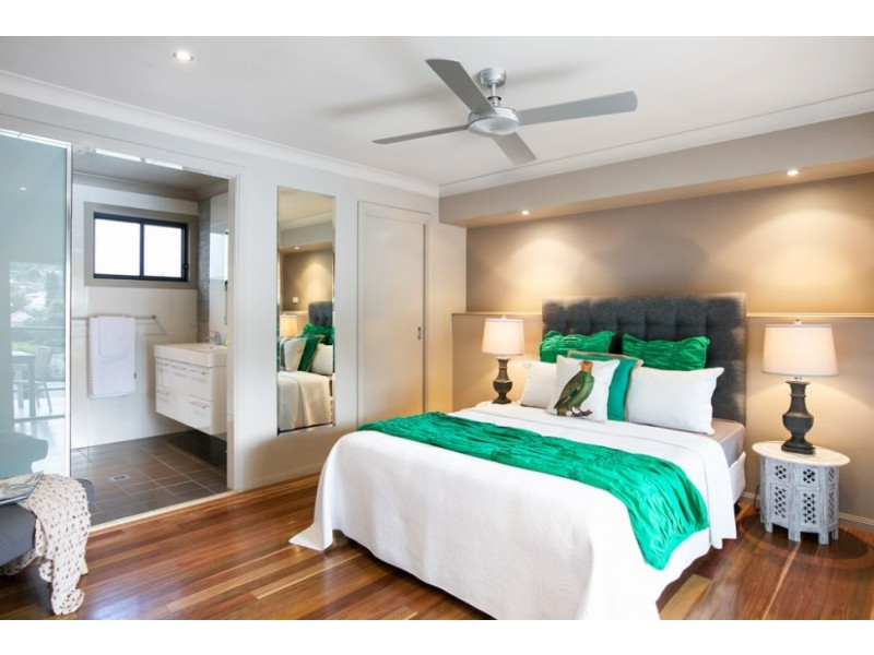 2/52d Pass Avenue, Thirroul NSW 2515