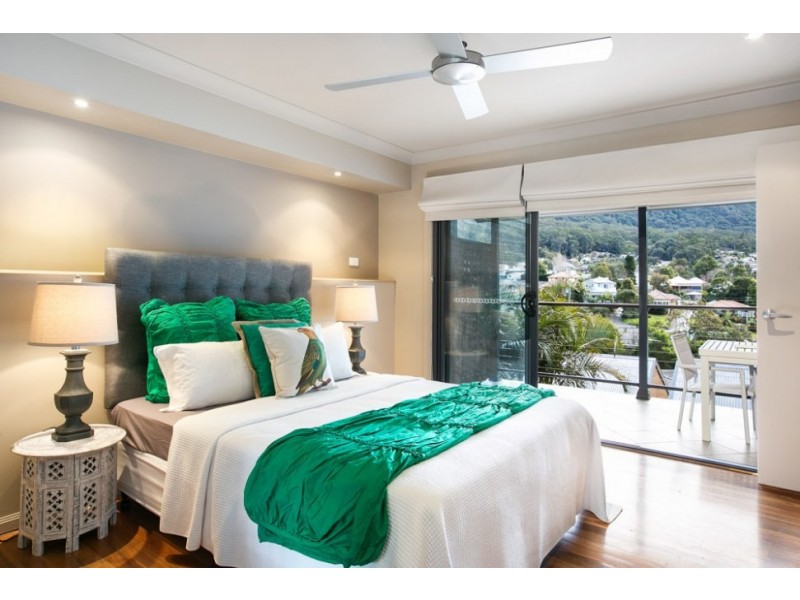 2/52d Pass Avenue, Thirroul NSW 2515