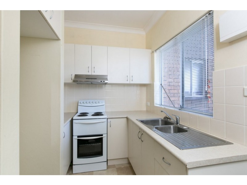 1/17 Nicholson Road, Woonona NSW 2517