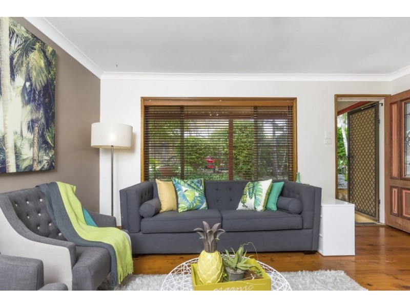 39 Joanne Street, Woonona NSW 2517