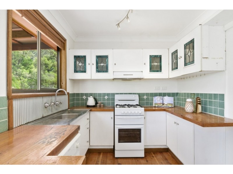 39 Joanne Street, Woonona NSW 2517