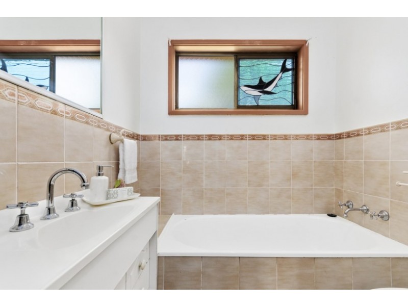 39 Joanne Street, Woonona NSW 2517