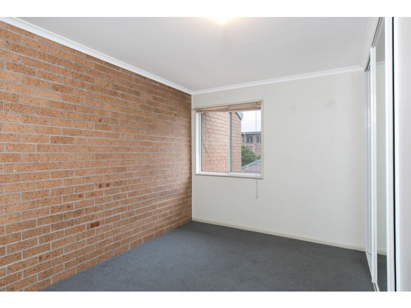 2/10A Kiandra Road, Woonona NSW 2517