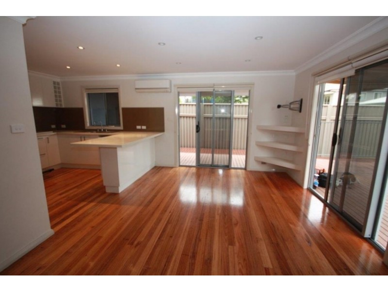 9a Farrell Road, Bulli NSW 2516