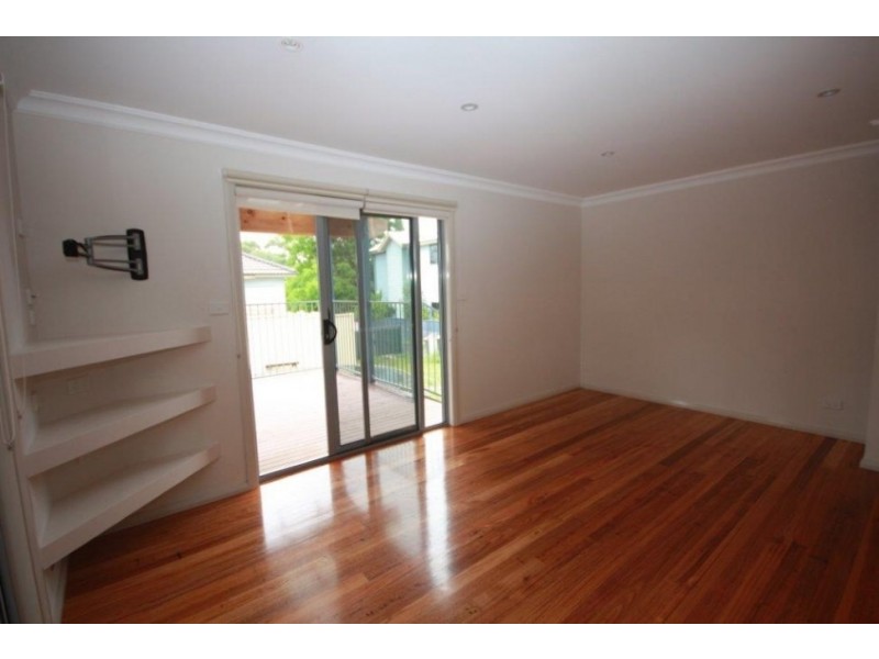 9a Farrell Road, Bulli NSW 2516