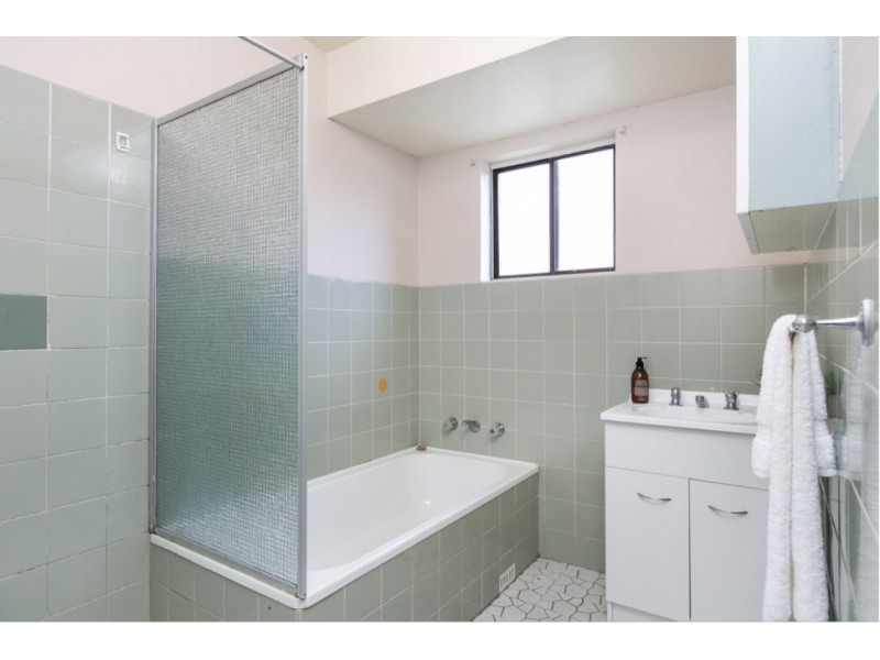 5/18 Popes Road, Woonona NSW 2517