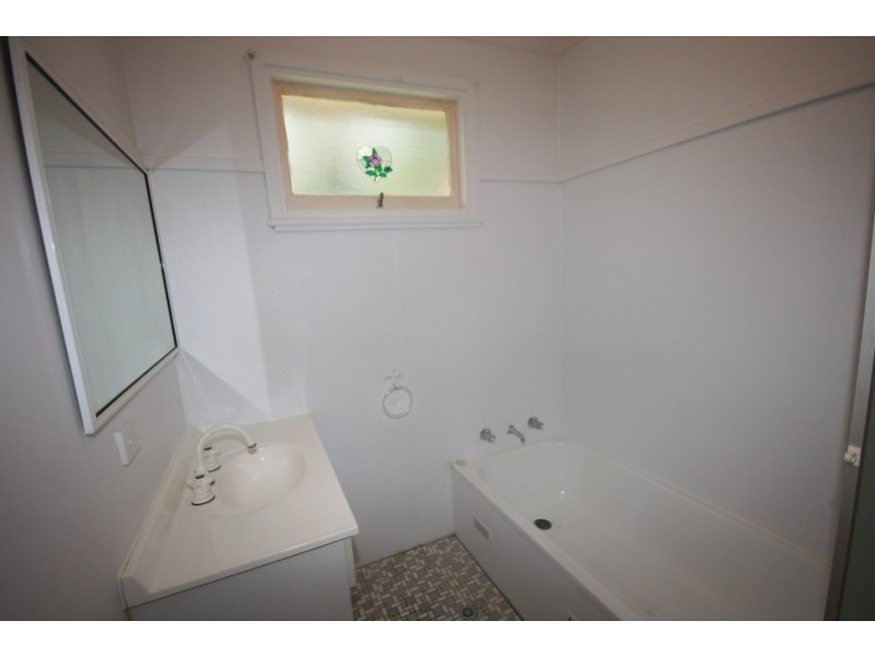 56 Joseph Street, Woonona NSW 2517