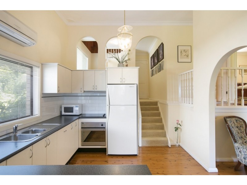 10 Park Parade, Stanwell Park NSW 2508