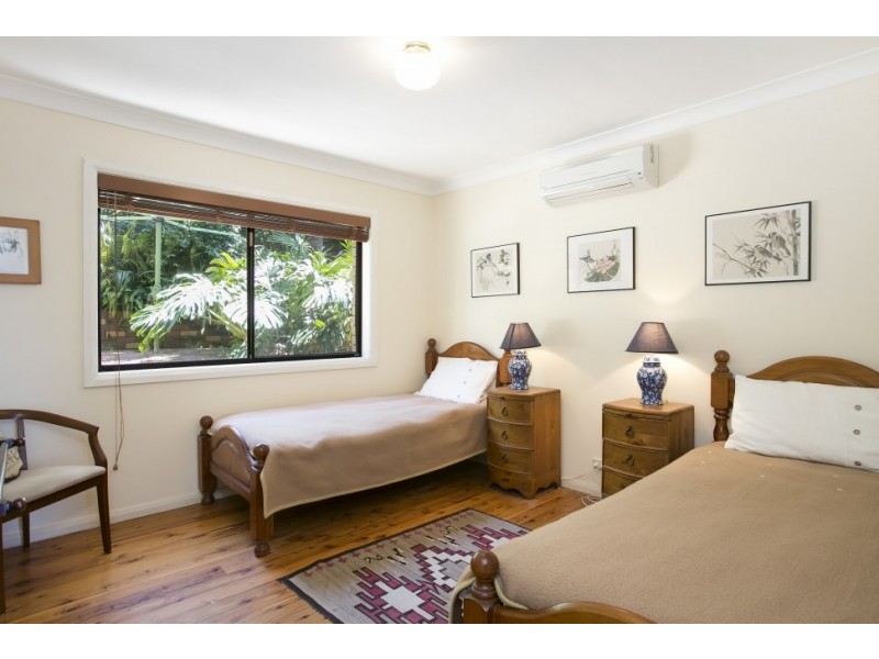 10 Park Parade, Stanwell Park NSW 2508