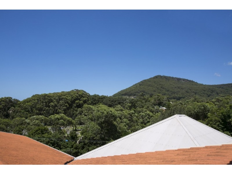 10 Park Parade, Stanwell Park NSW 2508