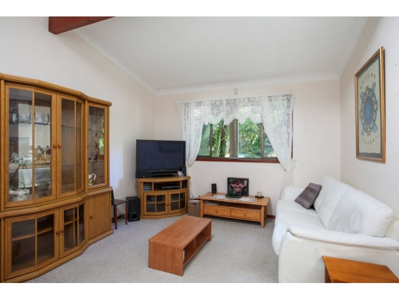 21 Pass Avenue, Thirroul NSW 2515