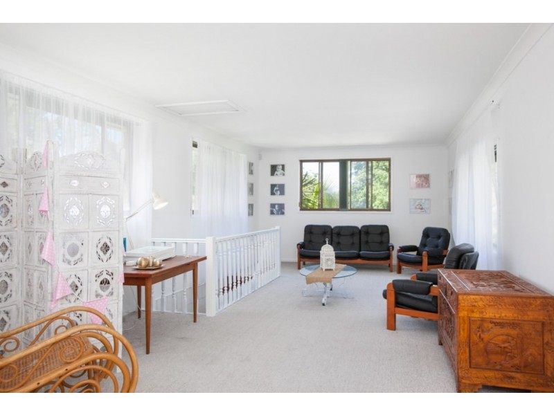 21 Pass Avenue, Thirroul NSW 2515
