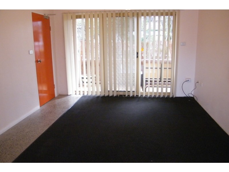 2/39-41 Cross Street, Corrimal NSW 2518