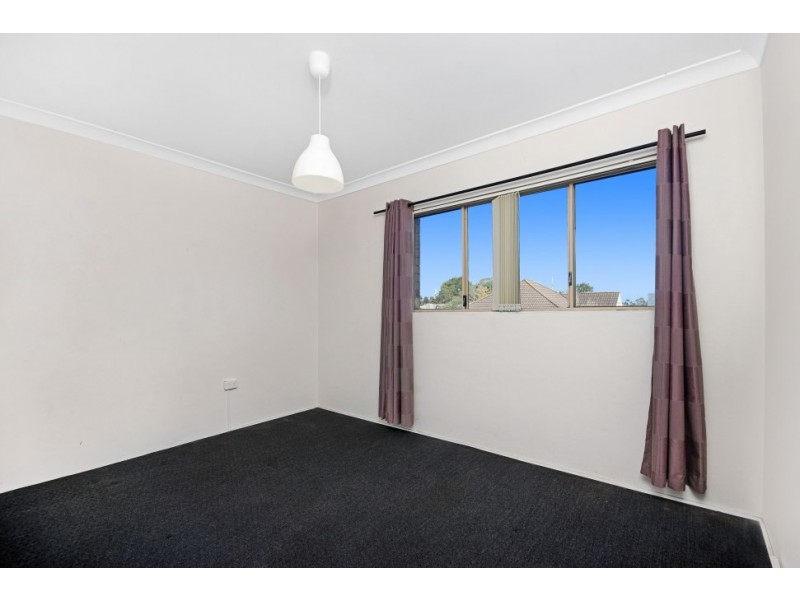 2/39-41 Cross Street, Corrimal NSW 2518