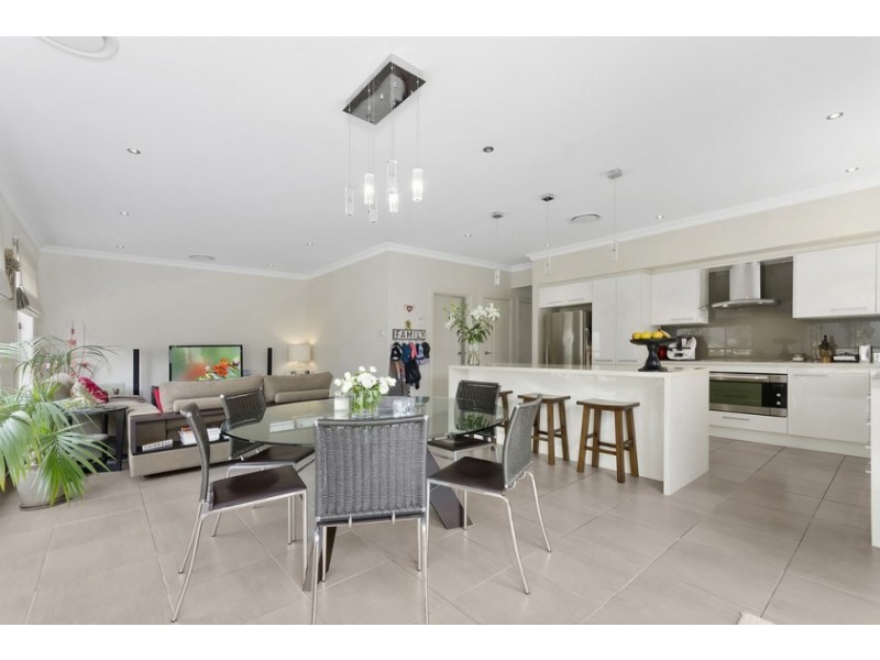 9 Handley Street, Helensburgh NSW 2508