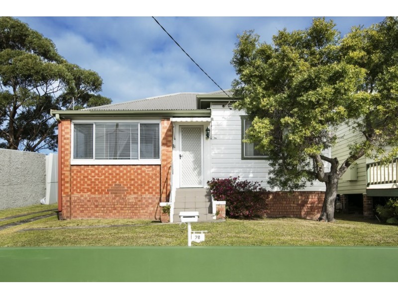 76 Russell Street, Woonona NSW 2517
