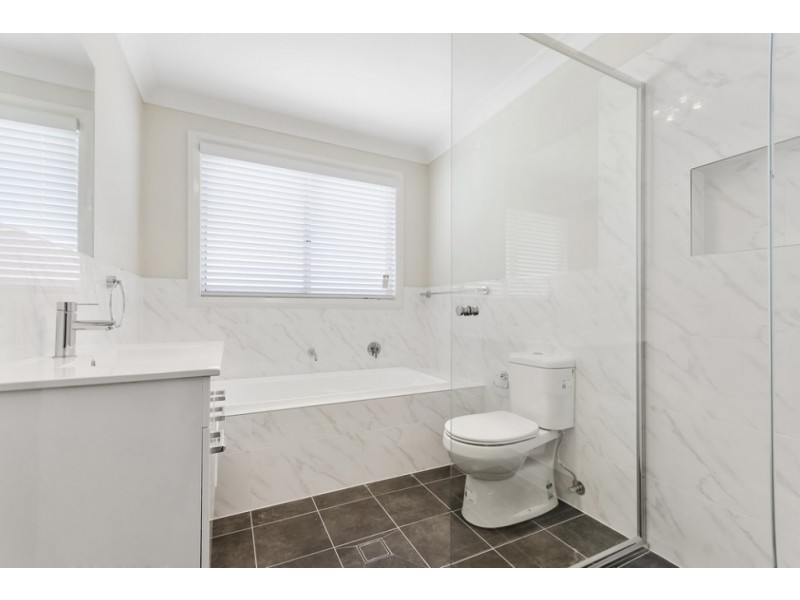 1 Wakefield Street, Thirroul NSW 2515