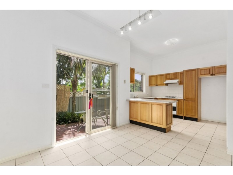 10/8-14 Rixons Pass Road, Woonona NSW 2517