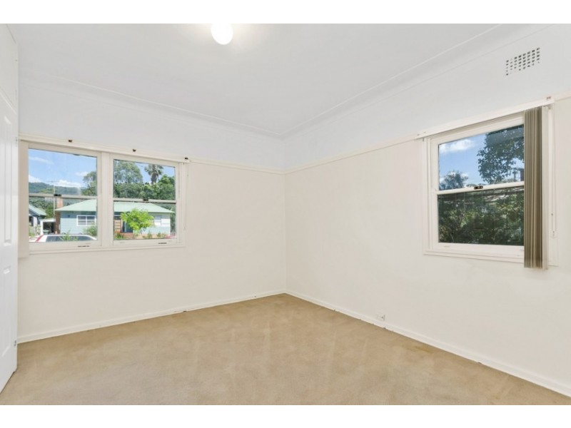 1 Collins Street, Woonona NSW 2517