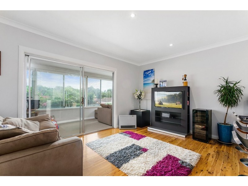 25 Hutton Avenue, Bulli NSW 2516