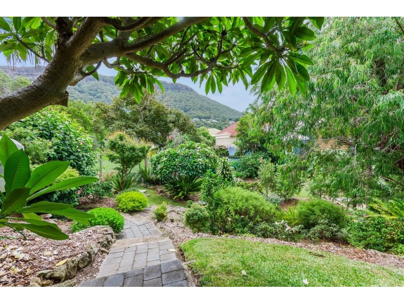 279 Lawrence Hargrave Drive, Coalcliff NSW 2508