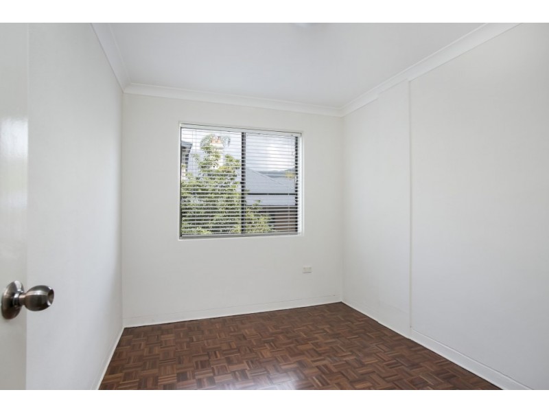 1/223 Lawrence Hargrave Drive, Thirroul NSW 2515