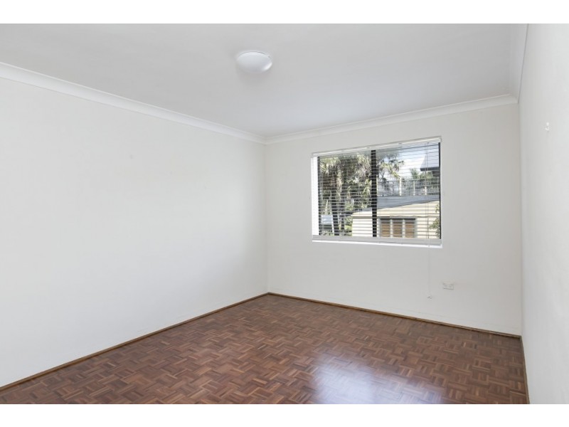 1/223 Lawrence Hargrave Drive, Thirroul NSW 2515
