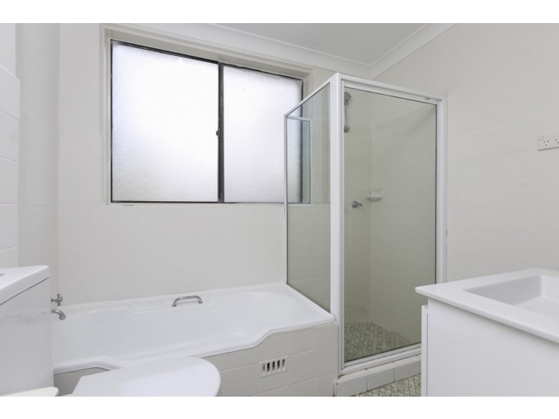 1/223 Lawrence Hargrave Drive, Thirroul NSW 2515
