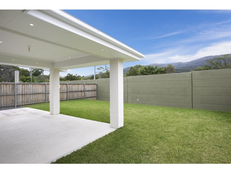 30 Samuel Place, Thirroul NSW 2515