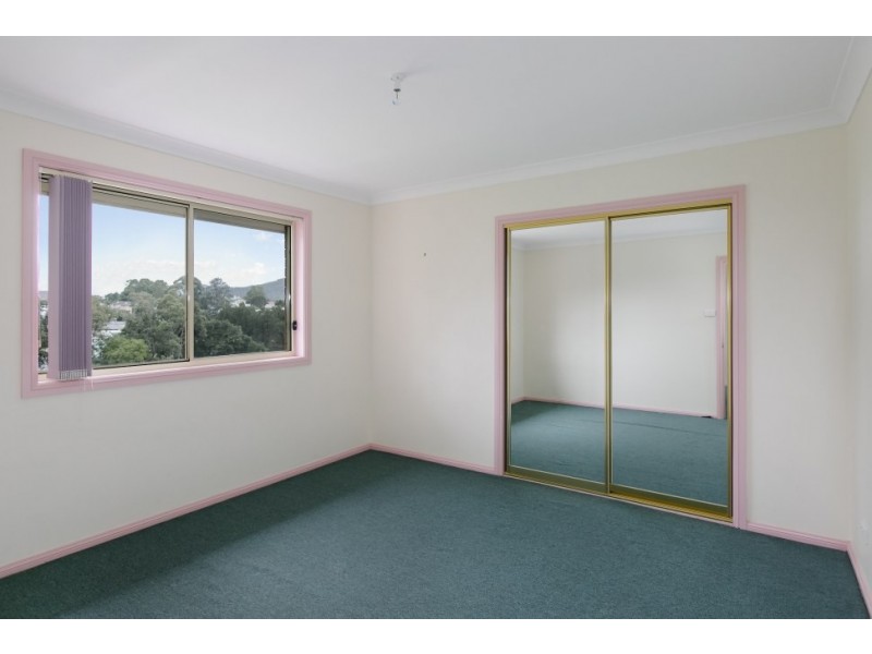 1, 2, 3, 4/33 Nicholson Road, Woonona NSW 2517