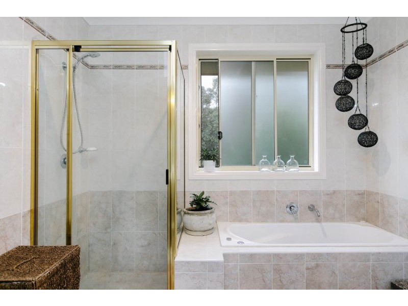 1, 2, 3, 4/33 Nicholson Road, Woonona NSW 2517