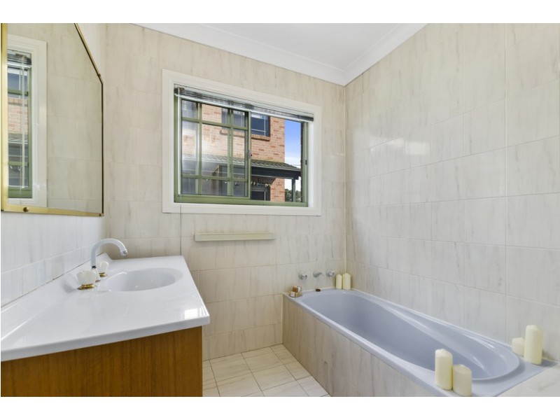 2/190 Balgownie Road, Balgownie NSW 2519