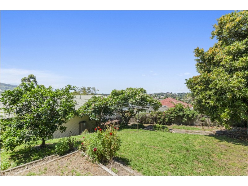 67 Bellevue Road, Figtree NSW 2525