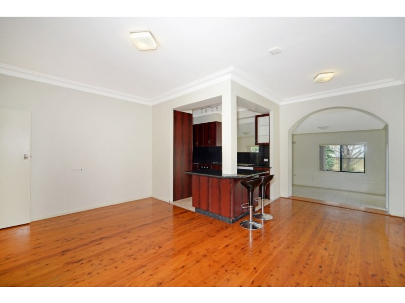 11 Buckle Crescent, West Wollongong NSW 2500