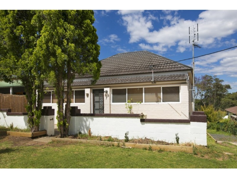 7 George Avenue, Bulli NSW 2516