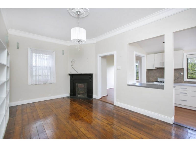 7 George Avenue, Bulli NSW 2516