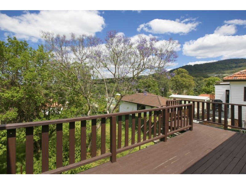 7 George Avenue, Bulli NSW 2516