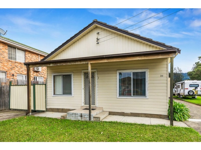 2/28 Park Road, Corrimal NSW 2518