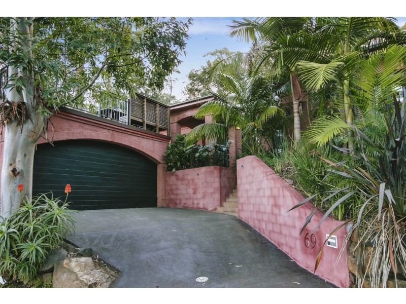 69 Armagh Parade, Thirroul NSW 2515