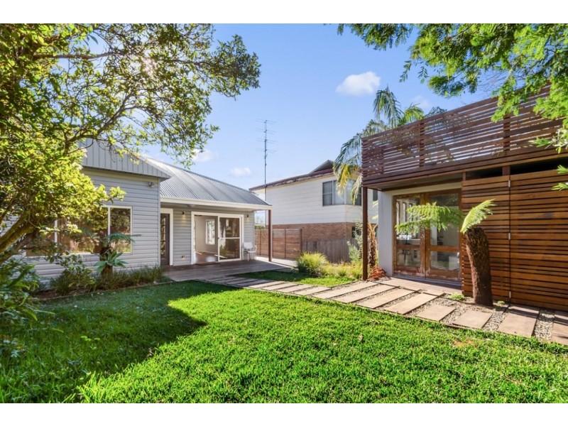 33 Oceana Parade, Austinmer NSW 2515