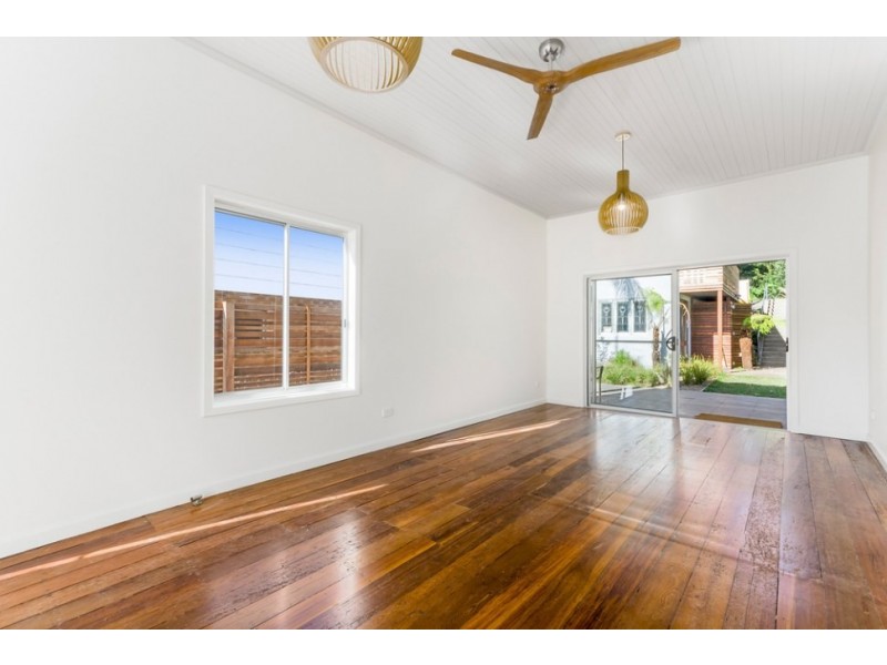 33 Oceana Parade, Austinmer NSW 2515