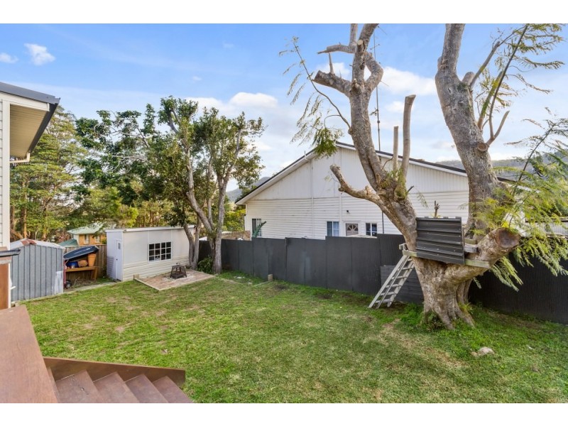 22 Chenhalls Street, Woonona NSW 2517