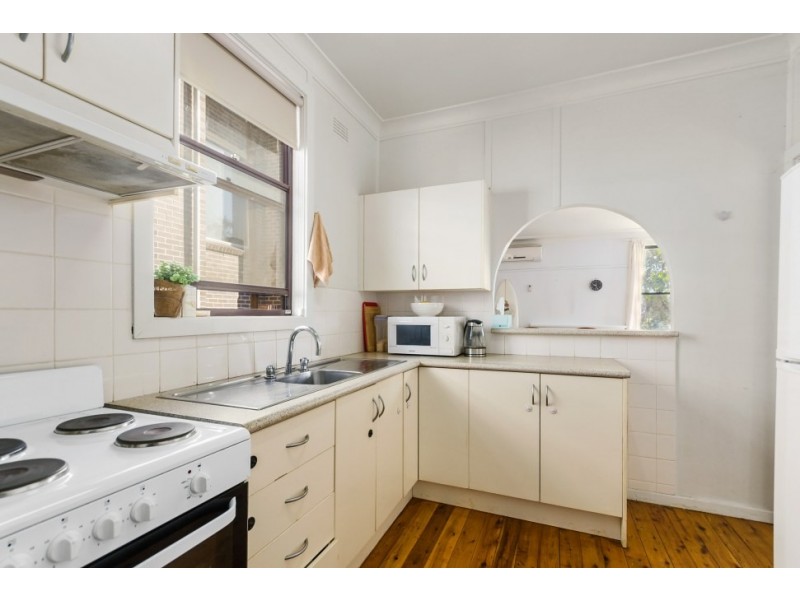 9 Farrell Road, Bulli NSW 2516