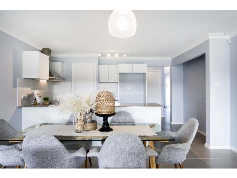 54 Stockyard Crescent, Horsley NSW 2530