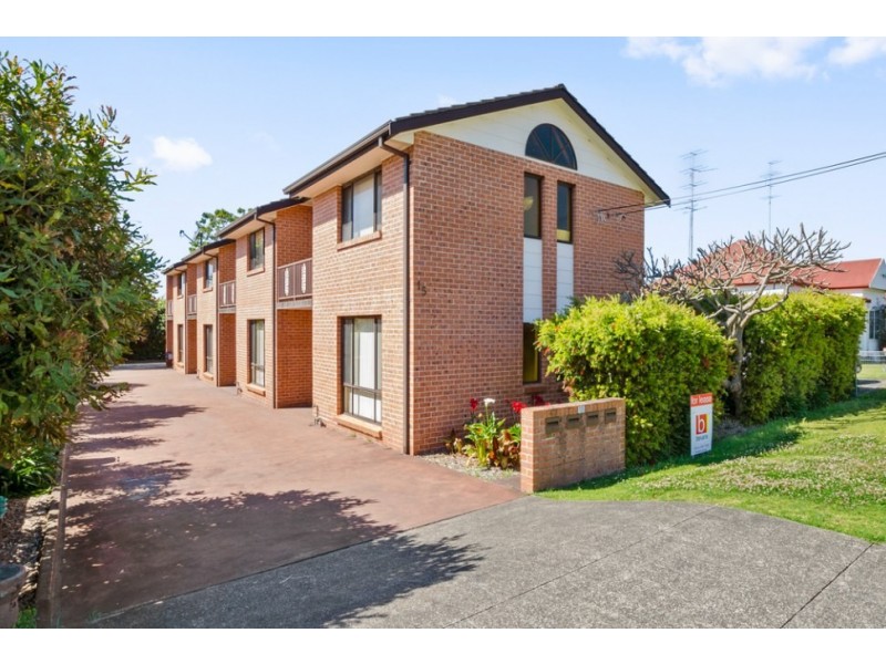 2/15 Woonona Parade, Woonona NSW 2517