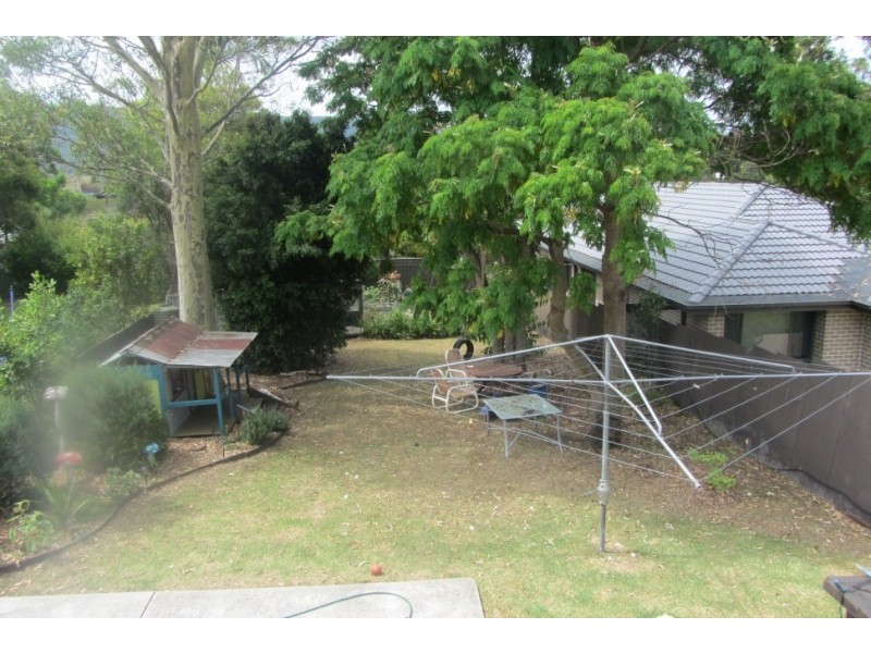 10 Muir Street, Woonona NSW 2517