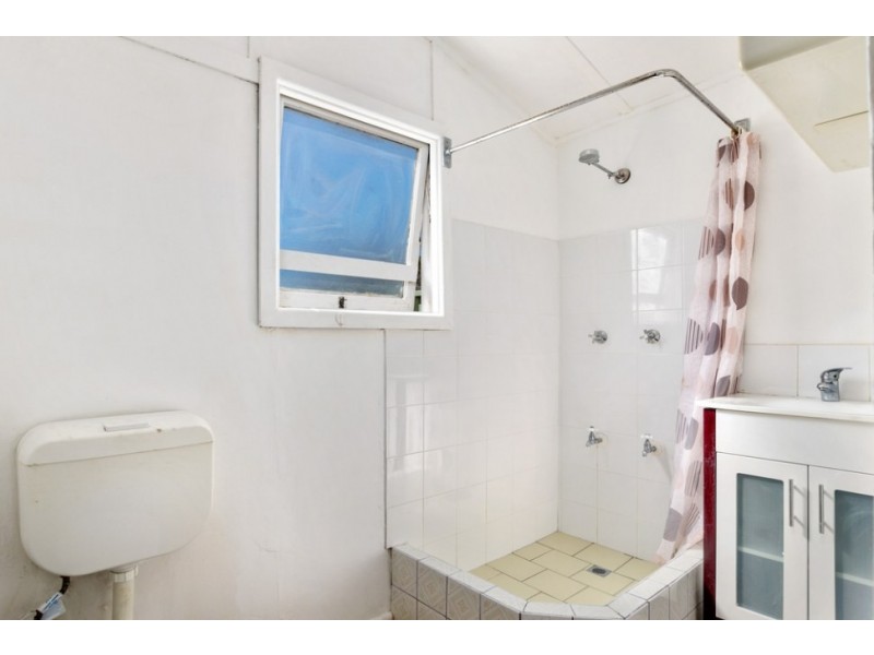 2/175 Campbell Street, Woonona NSW 2517