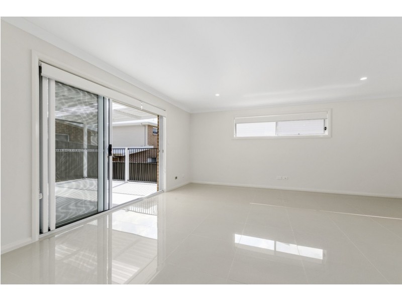 10A Saltwater Circuit, Kanahooka NSW 2530